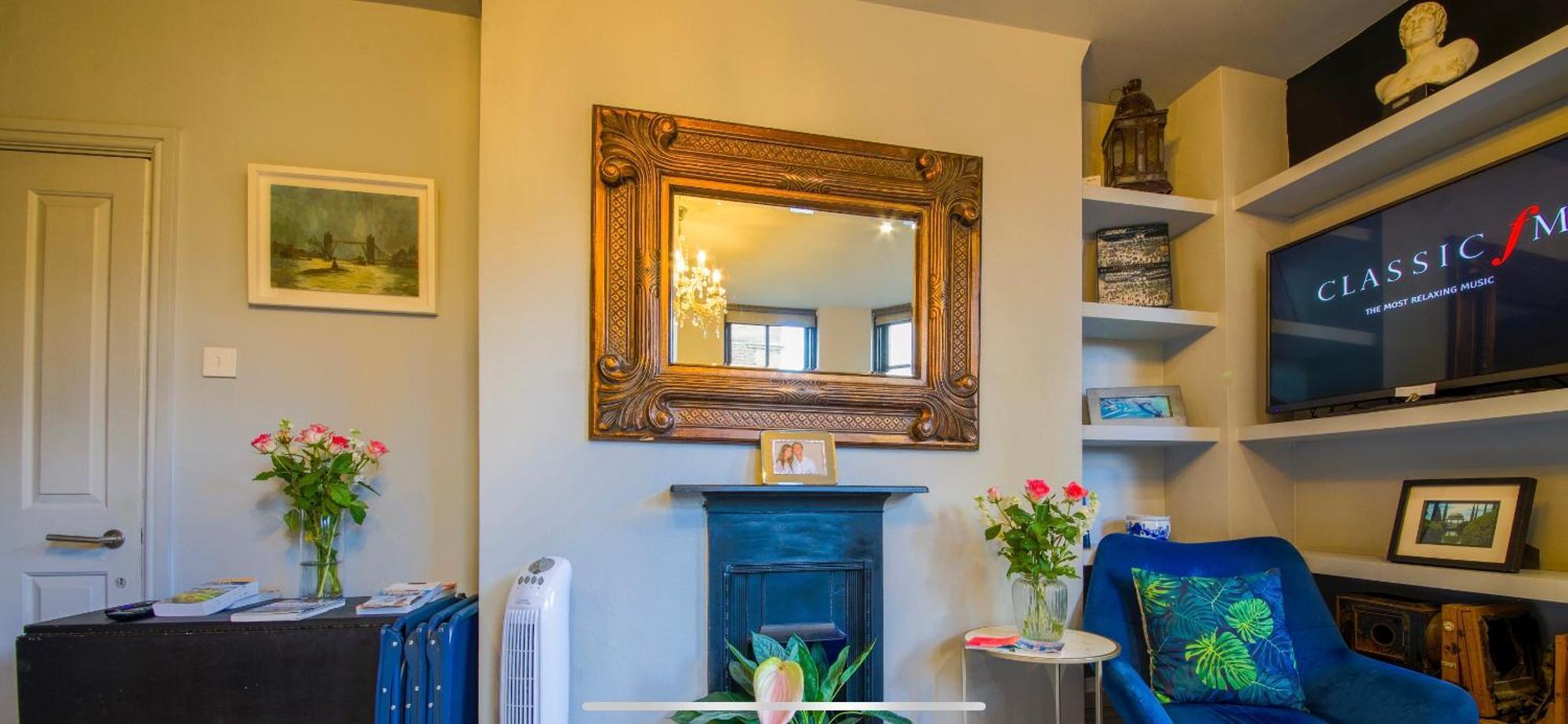 Appartement Tower Bridge, Boutique, Shad Thames Butlers Wharf Secure Parking , Balcony View Of Shard, Luxury With Van Parking Upto 4 Vans Ideal For Builders Shopfitters Secure Cctv à Londres Extérieur photo